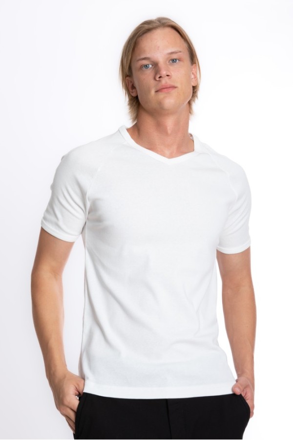 Giyimod Erkek SLIM FIT EKRU %100 Pamuk V Yaka Ribana Reglan Kol Tişört S-202